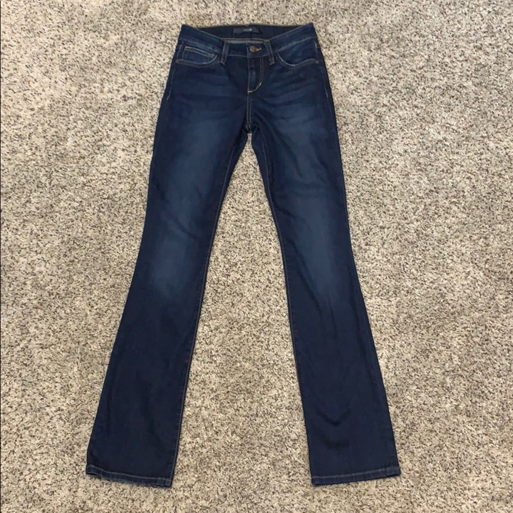 Joes jeans 24 slim fit mini boot cut dark wash